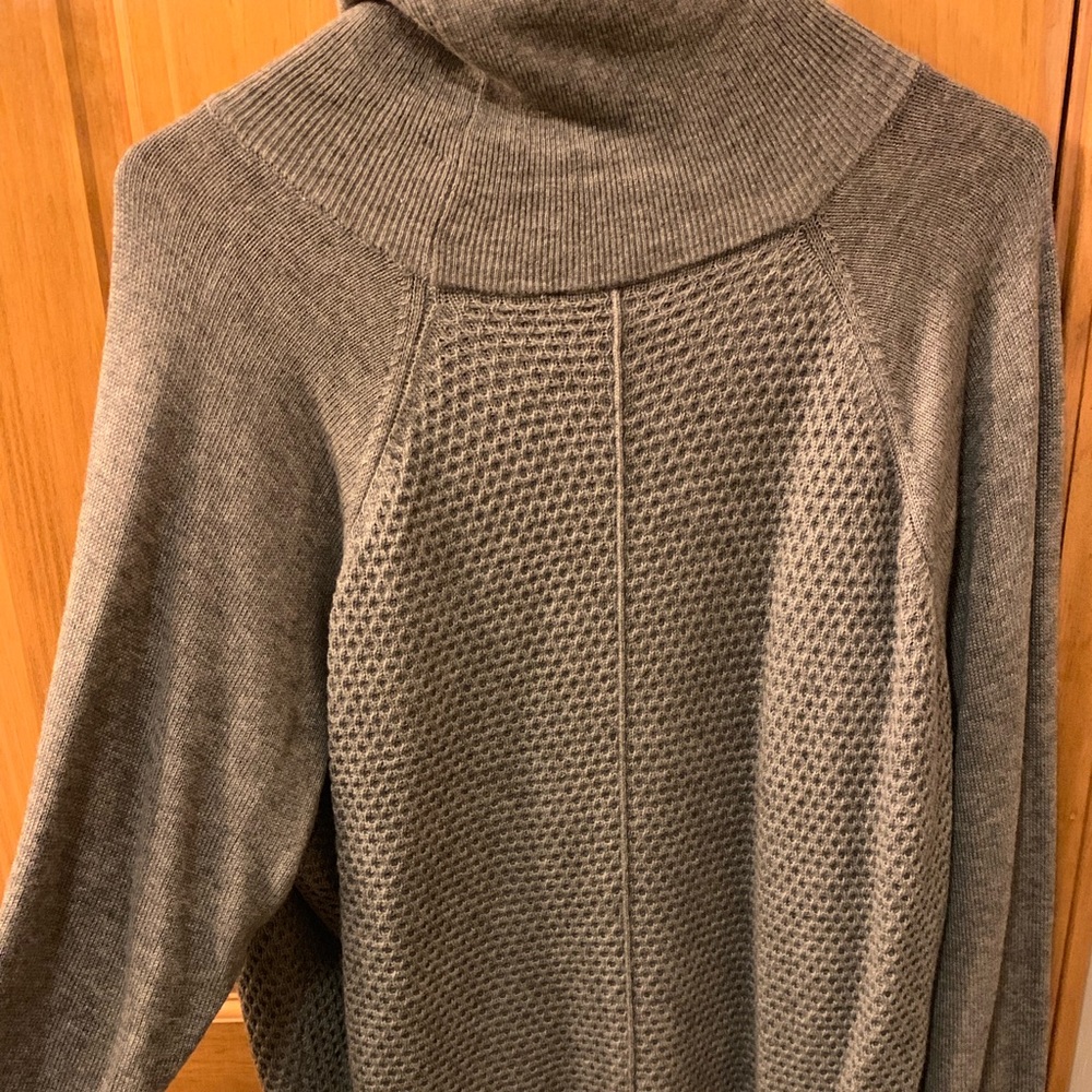 Gap LS Sweater